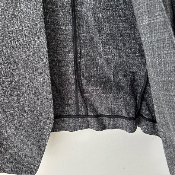 Babaton Charcoal Open-Front Blazer - Picture 6 of 14
